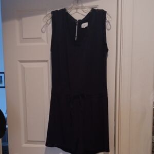 Lou & Grey Black Sleeveless Romper